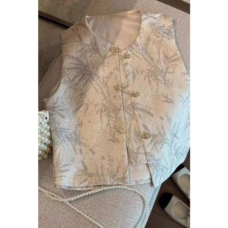 

Women's Chinese Style Jacquard Vest Round Neck Frog Button Cropped Linen Blend Waistcoat