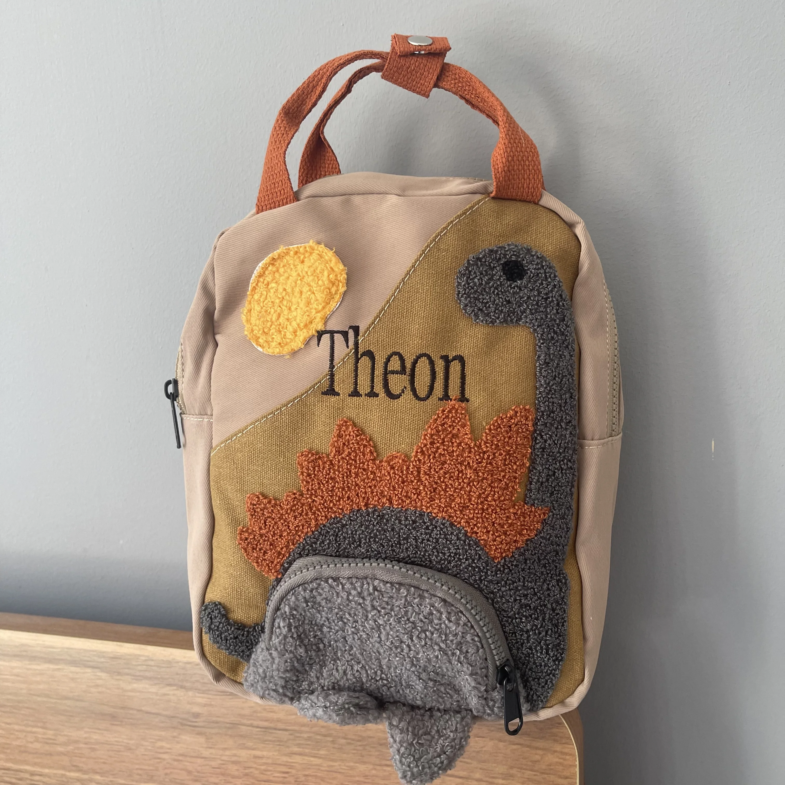 

New Custom Children's Canvas Kindergarten Cartoon Embroidered Name Small Dinosaur Animal Shaped Backpack Boys Girls Schoolbags