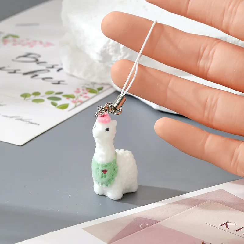 Плюшевая-овечка-мобильная-цепочка-нечеткая-3d-флокированная-подвеска-для-ключей-милый-плюшевый-брелок-легкий-смоляный-брелок-с-изображением-животного-для-кошелька-мобильного-телефона