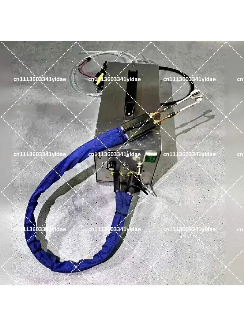 Handheld High Frequency Induction Heating Machine Portable Metalworking Tool for Aluminum Iron Copper Pipe Welding