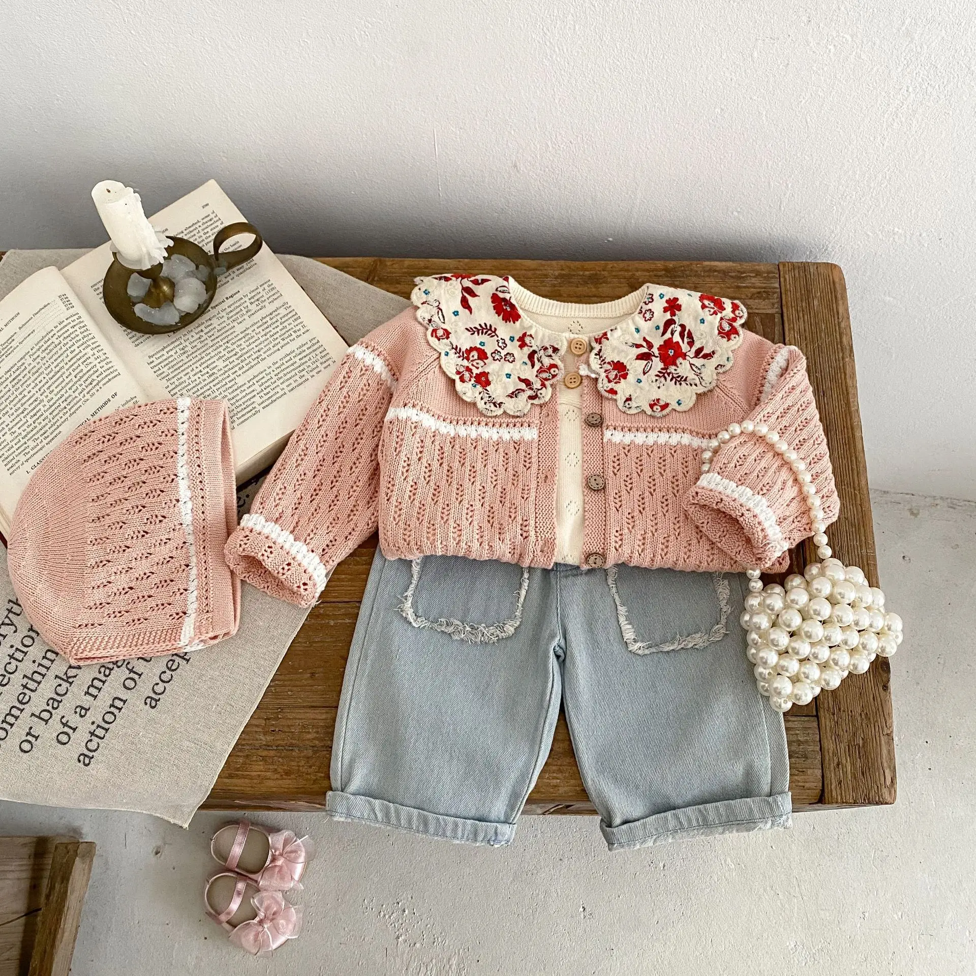 Spring and Autumn New Female Baby Hollow Colored Contrast Versatile Knitted Coat and Knitted Hat 2 pieces can be sorted