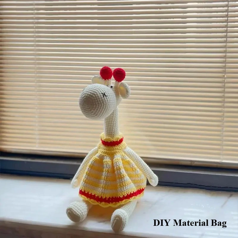 

Giraffe Woven DIY Material Bag, Doll Crochet Yarn, Handmade Gift for Girlfriend Deer, Not Finished Product Crochet Supplies Set
