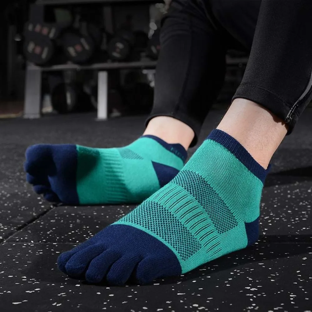 

Soft Breathable Men Cotton Women Sport Hosiery Split Toe Socks Five-Finger Socks Short Tube Socks