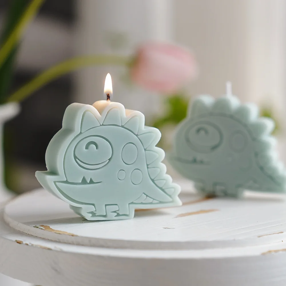 

Creative Handmade Aromatherapy Candle Little Dinosaur Incense Candle Air Aromatics Photography Decoration Cute Gift