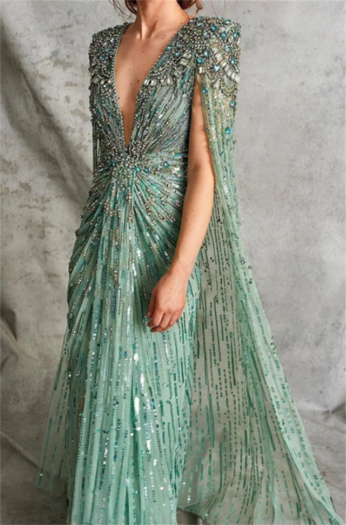 Celebrity Dresses Stage Prom Party Formal Occasion Green Gemstone Diamond Sequins Luxury Sexy Elegant 2023 Applique Embroidery