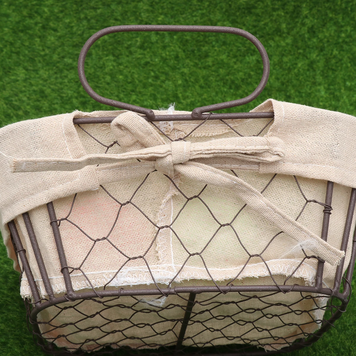 

Fruit Basket Iron Storage Container for Bread Candy Elegant Design Premium Material Household Gift Idea Storage Solution