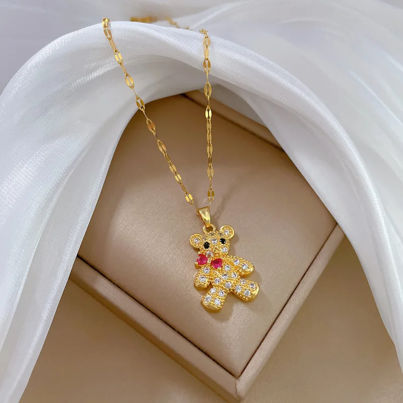 Fashionable Luxury Butterfly Knot Bear Pendant Women's Accessory Versatile Stainless Steel Minimalist Design Choker Necklace