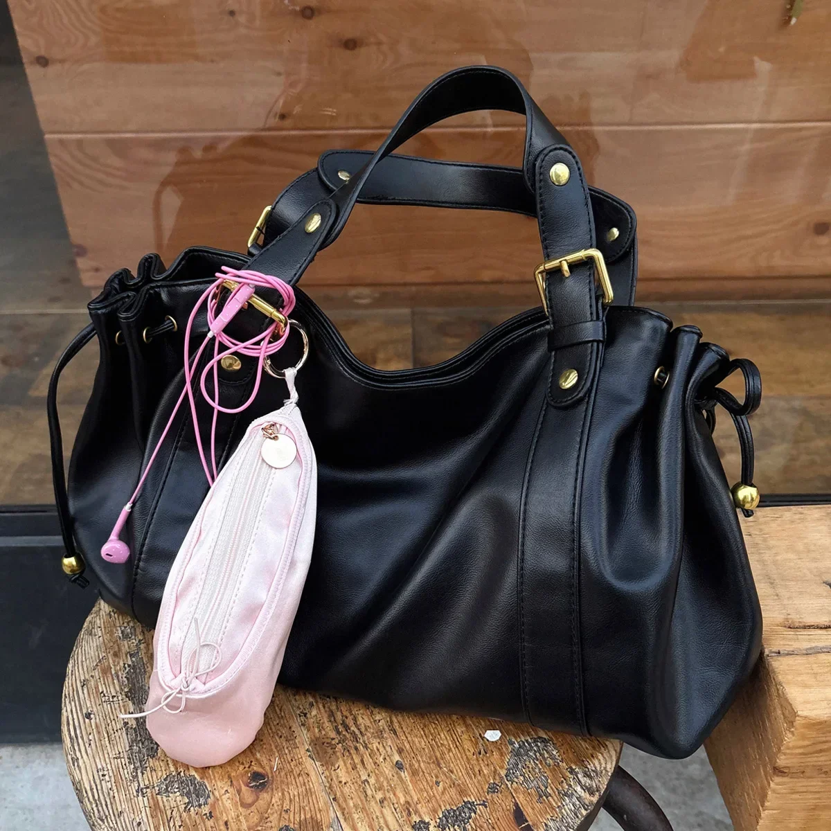 New Large Capacity Handbags Luxury Designer 2026 Shoulder Boston Bag Tote Ruched Drawstring Vintage  Commuter Bag Leather W