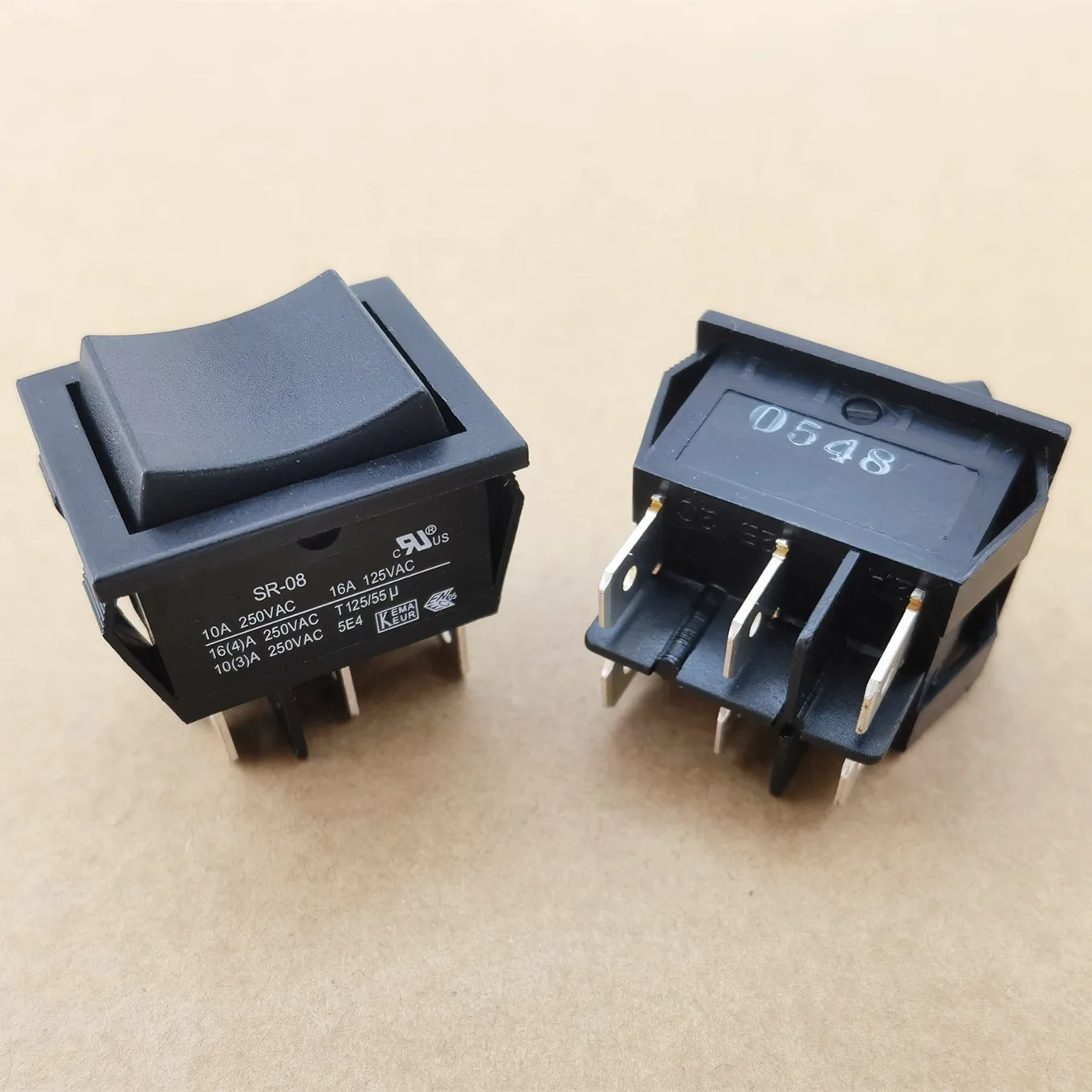 

Оригинальный новый 100% SR-08 высокой мощности серебряный контактный кулисный переключатель 6pin 3gear 16A 250V T125/55