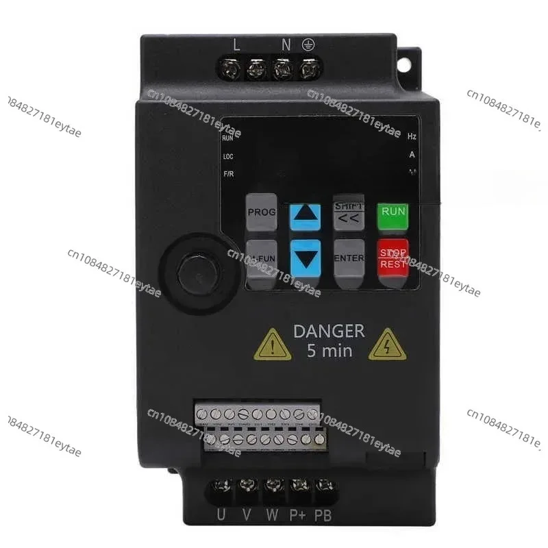 SAKO Variable Frequency Drive 2.2KW Single Phase To 3 Phase VFD Mini Frequency Inverter AC 220V Input AC 0‑220V Output