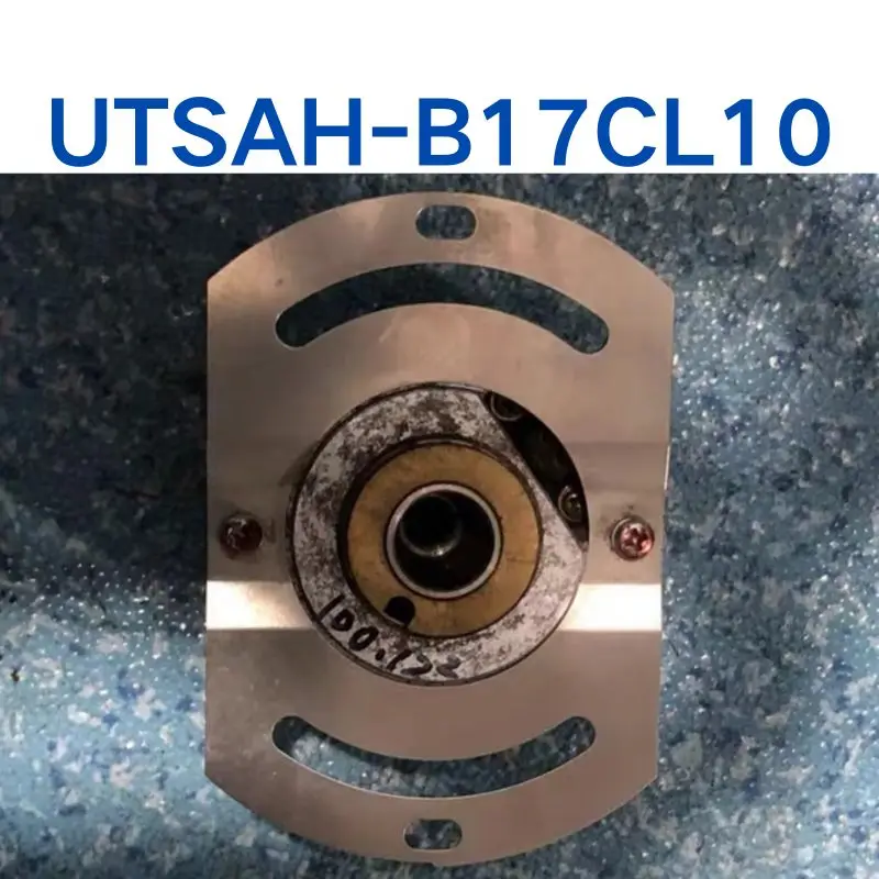 Second hand UTSAH-B17CL10 encoder tested OK and shipped  quickly