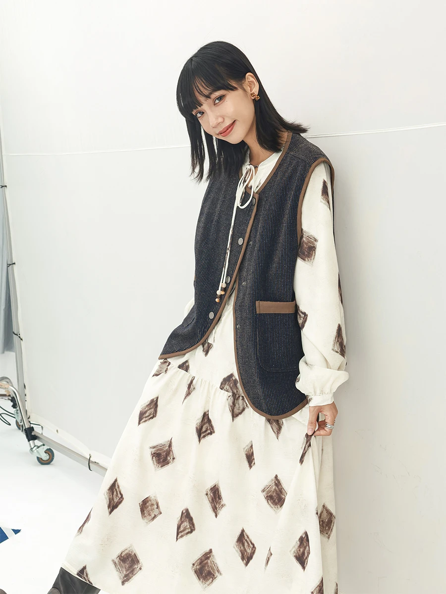 

Женский асимметричный жилет Inkday в японском стиле с цветовыми блоками, универсальный, с дугообразным вырезом, модная верхняя одежда