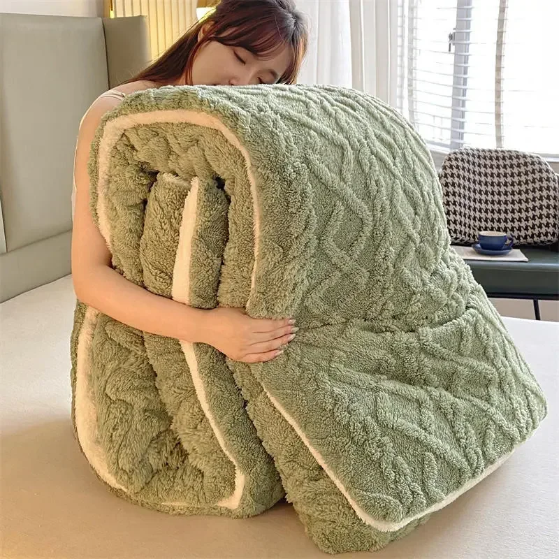 Winter Warm Super Thick Blanket Quilt for Bed Artificial Lamb Cashmere Weighted Blankets Soft Comfortable Warmth Quilt Comforter