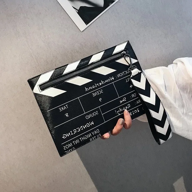 Zabawny projekt rekwizytu filmowego Torebki damskieTorebki damsk