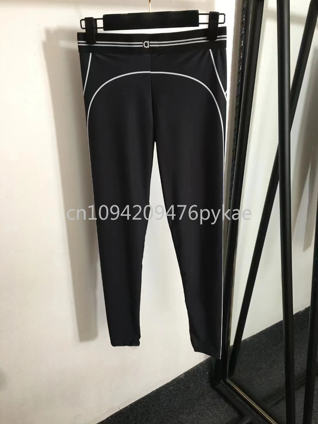 مجموعات اليوغا النسائية الفاخرة تصميم العلامة التجارية ديزاينر سيدة مثير مجموعات السراويل الرياضية