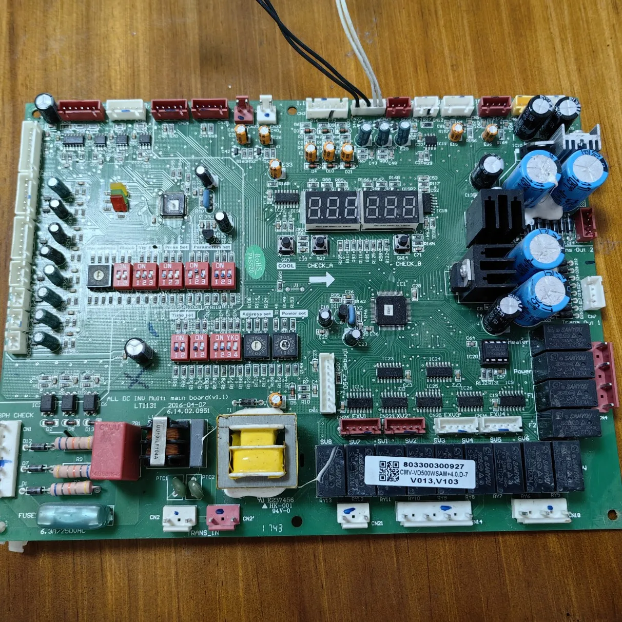 803300301010803300300952 CMV-VOM850-B test ok main board circuit board