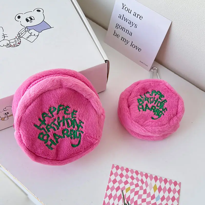 ピンクのミニ丸型メイクアップバッグ、コインパース、イヤホンコード収納バッグ、キュートなぬいぐるみケーキバッグ、ポータブルシンプルパース、コインポーチ