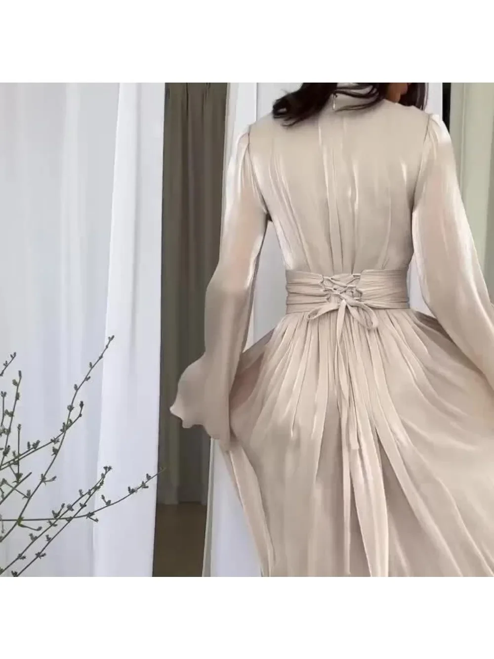 Spring Summer Elegant Luxurious Long Dress Muslim Women Fashion Solid Color Flowing Light Long Leeved Lace Up A-line Dress Women