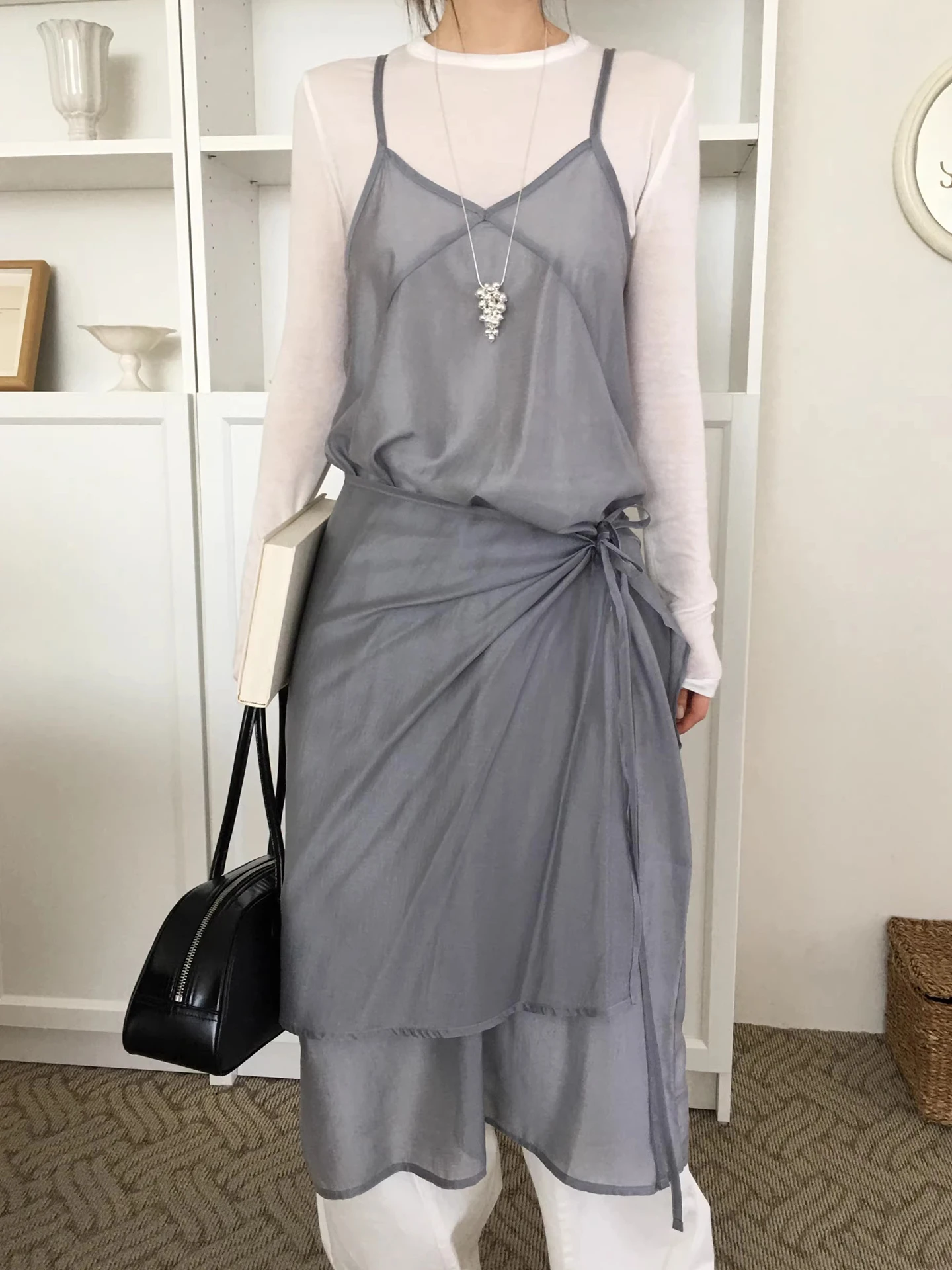 

Liangliang Home Design V-neck Mesh Midi Dress Women's Summer New Belted Apron Two-piece Set Polyester Fiber Commute Style