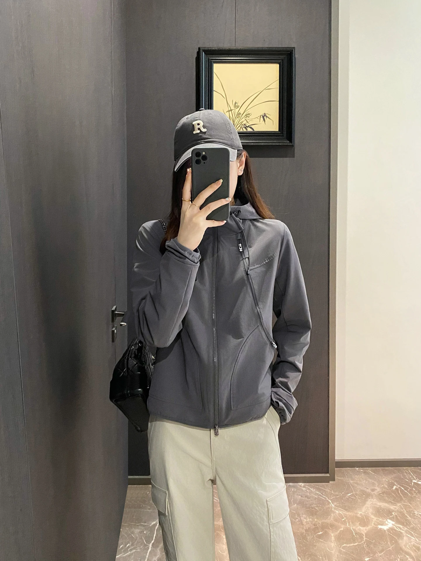 เสื้อแจ็คเก็ตซิปยาวสไตล์เกาหลีสำหรับผู้หญิง ดีไซน์แฟชั่นฤดูใบไม้ร่วง ทรงหลวม สวมใส่สบาย ช่วยให้ดูผอมเพรียว