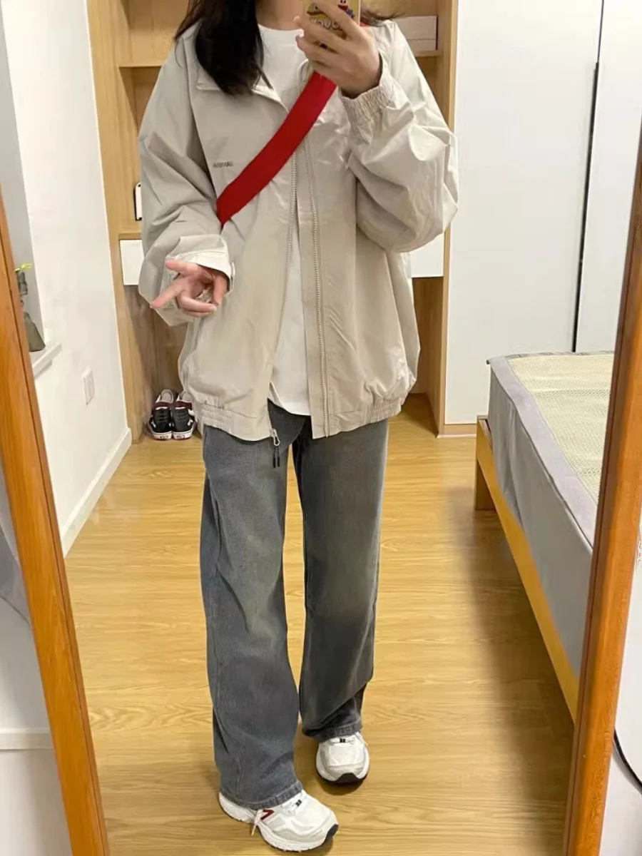 

Baseball Jackets In Pink With White Womens Winter Puffy Sherpa Lady Beading Silhouette Windproof Cotton-Padded Rhinestones Retro