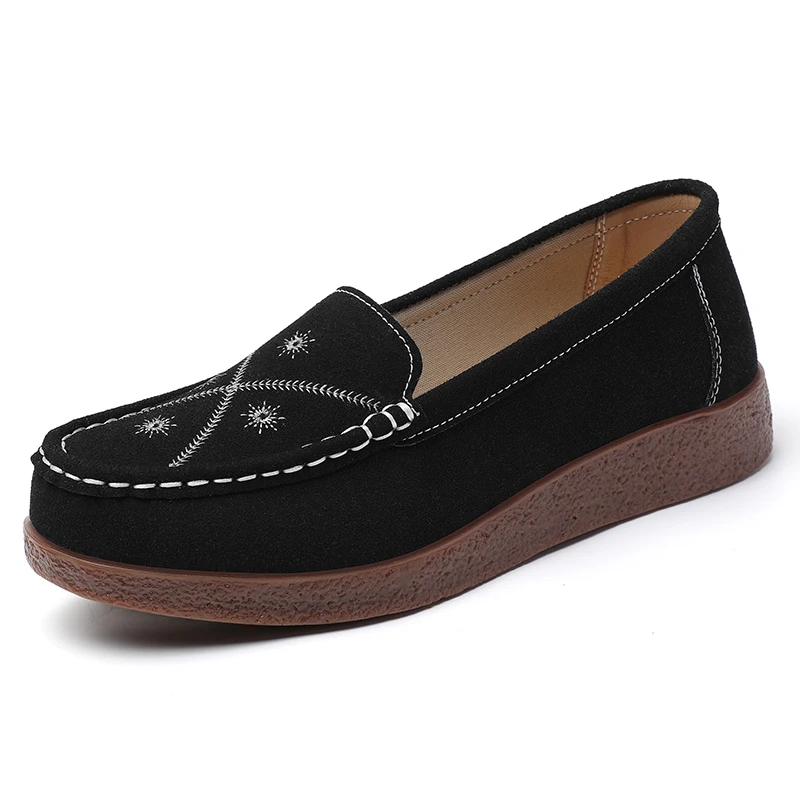 

Women Casual Sports shoes sneakers Classic Solid Color Leather Upper Soft Rubber Sole Slip-on Breathable Lightweight Daily Walki