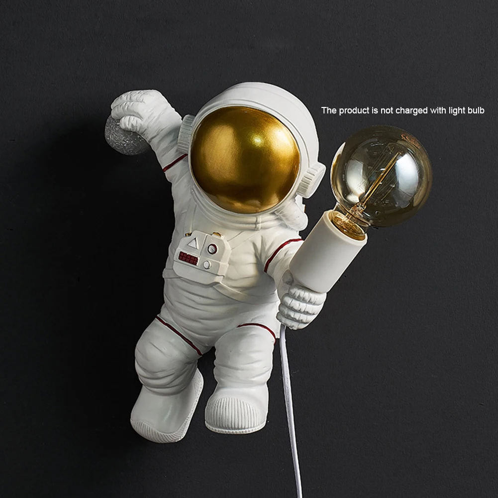 Nordic Mini Astronaut Model Night Light Resin Spaceman Figurine Craft Bedroom Bedside Table Lamp Ornament Kids Room Decoration