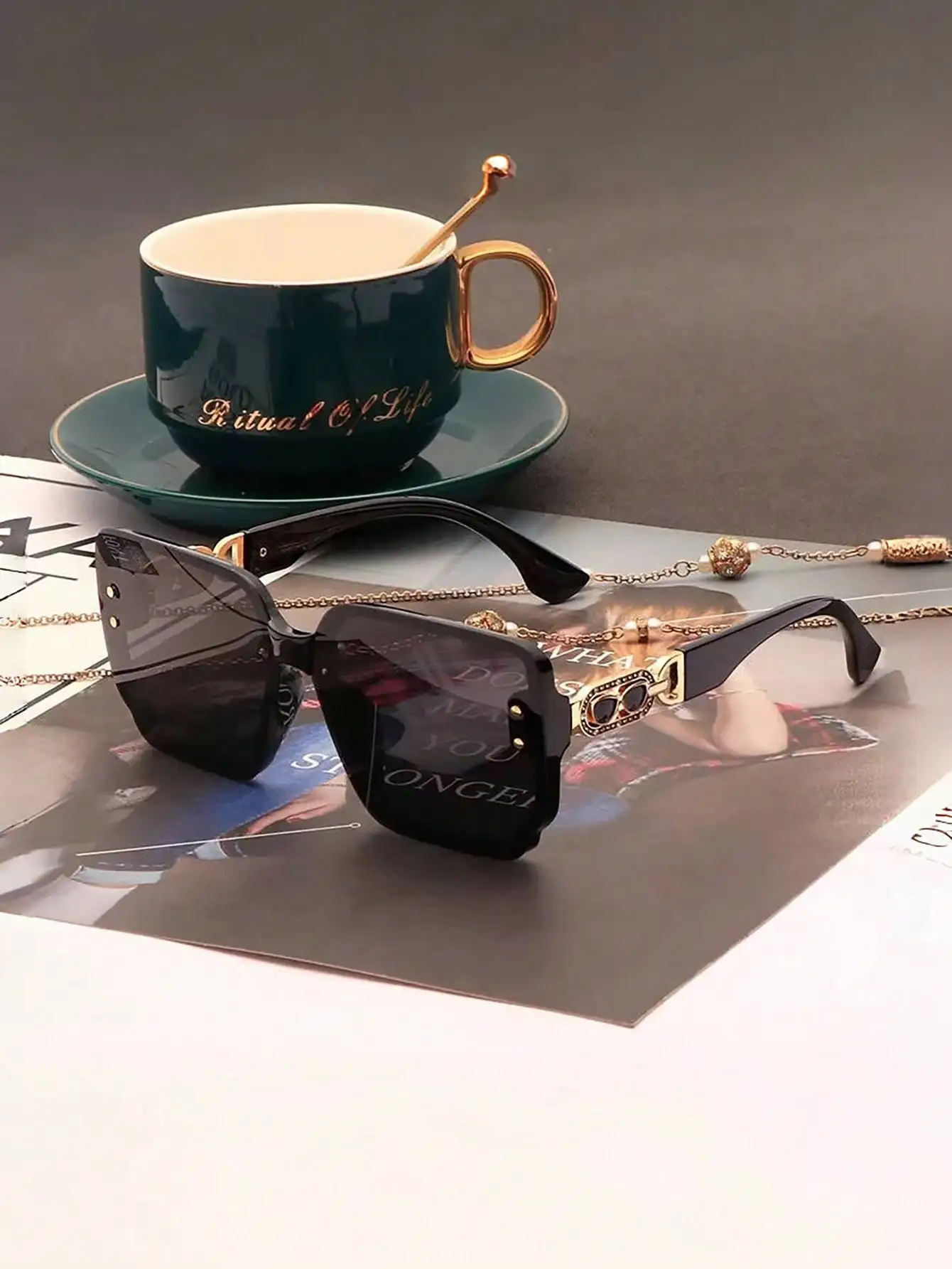 1pc Luxury Square Frame Fashion Glasses, European & American Style Versatile Glasses For Women image 4