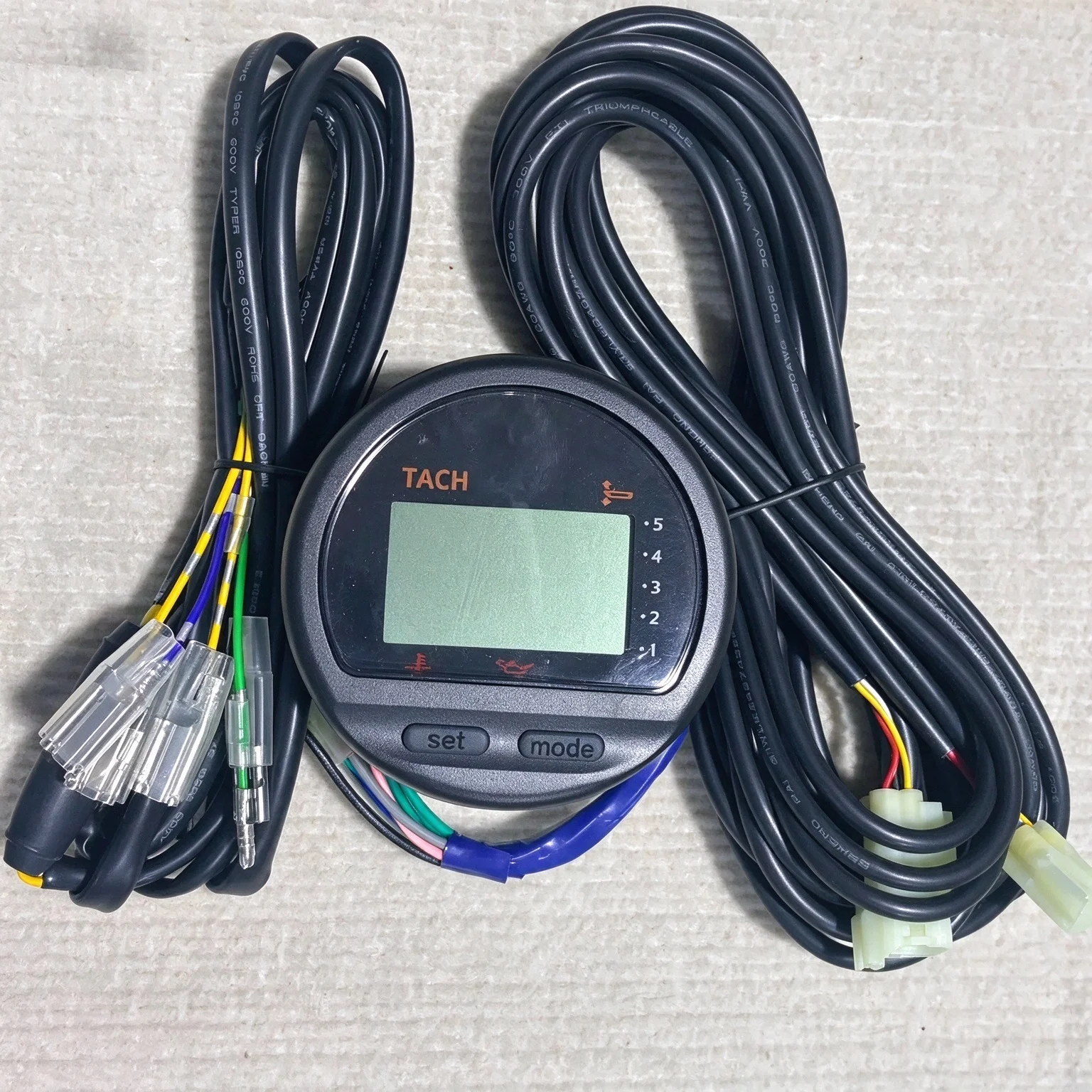 1Set For Yamaha 2&4 Stroke Outboard 40-250HP Digital Tach Gauge + Wiring Harness