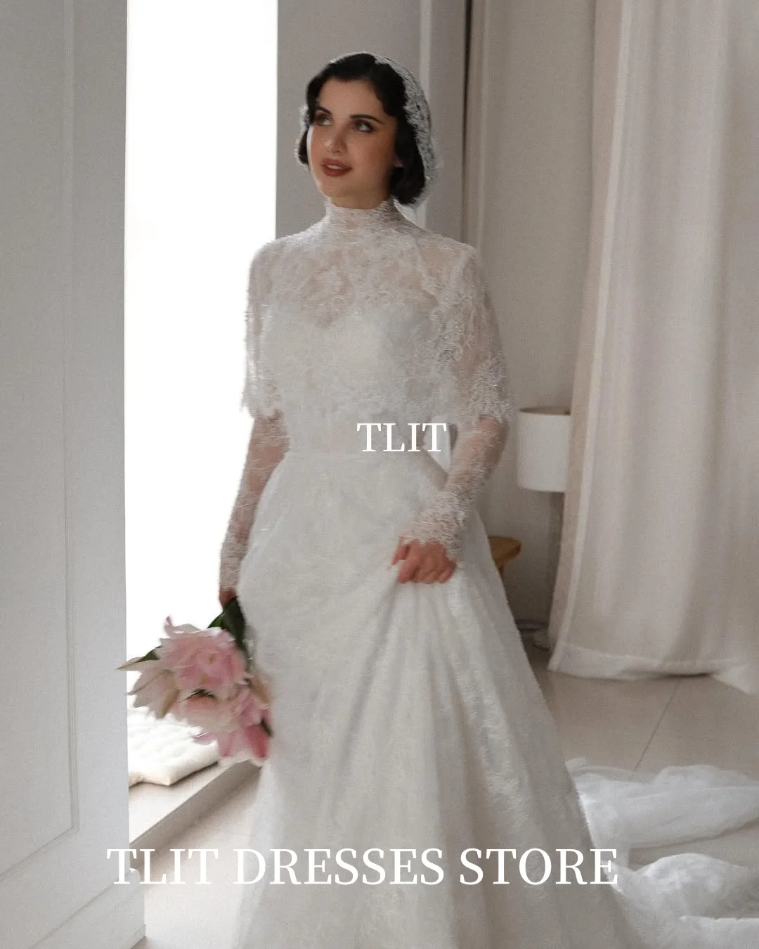 TLIT Classical Lace Wedding Dresses Customized O-Neck Little Shawl فساتين زفاف Long Sleeves Sweep TrainBridal Gowns