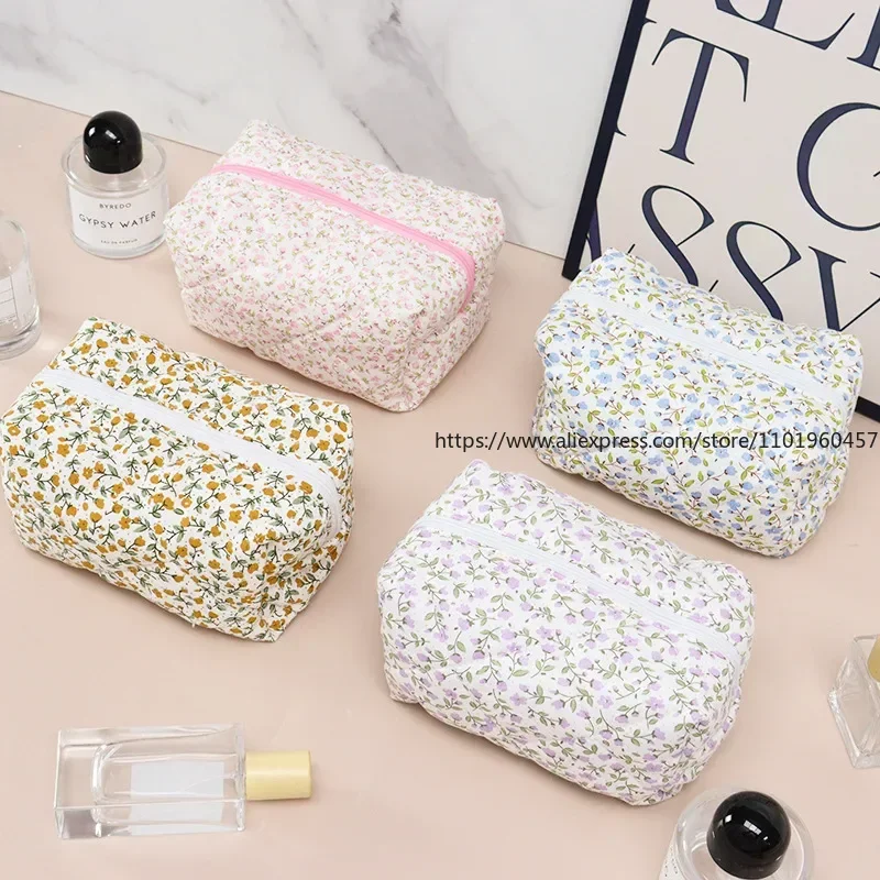 MIROSIE Pretty Pink Floral Print Makeup Bag with Zipper Portable Travel Skincare Storage Pouch Makeup Organizer Big Size