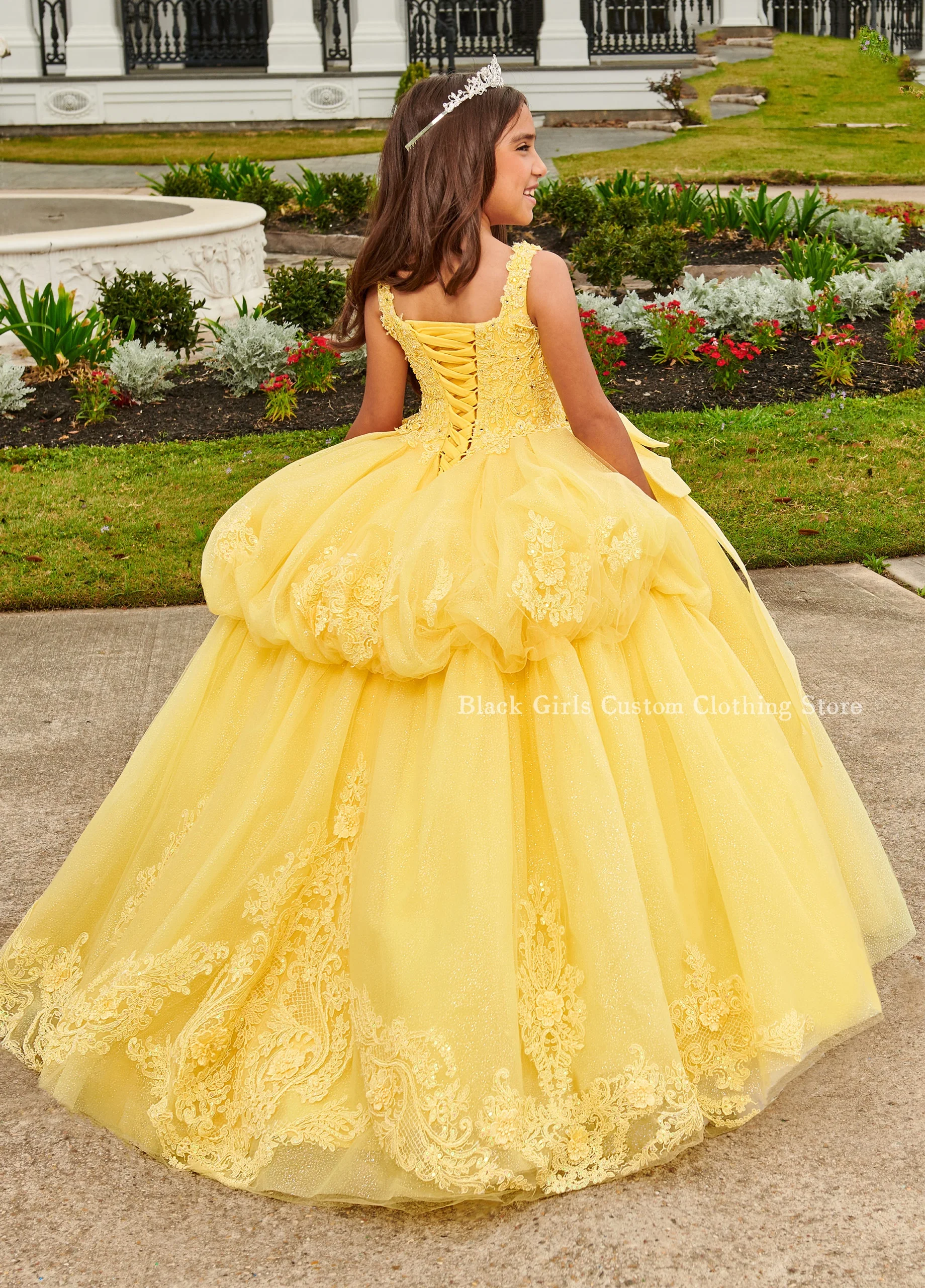 Cute Mini Bright Yellow Quinceanera Dresses 2024 Elegant Square Neck Tulle Sequin Beaded Applique Mexican Flower Girl Dresses