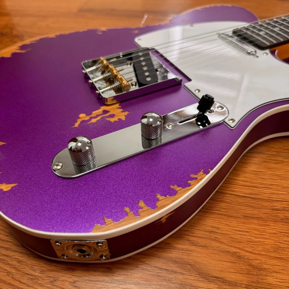 Performance Guitar With 6 Strings Retro Purple Color Style Rock Guitar Rosewood Fingerboard Guitar Body Old-Style Hardware