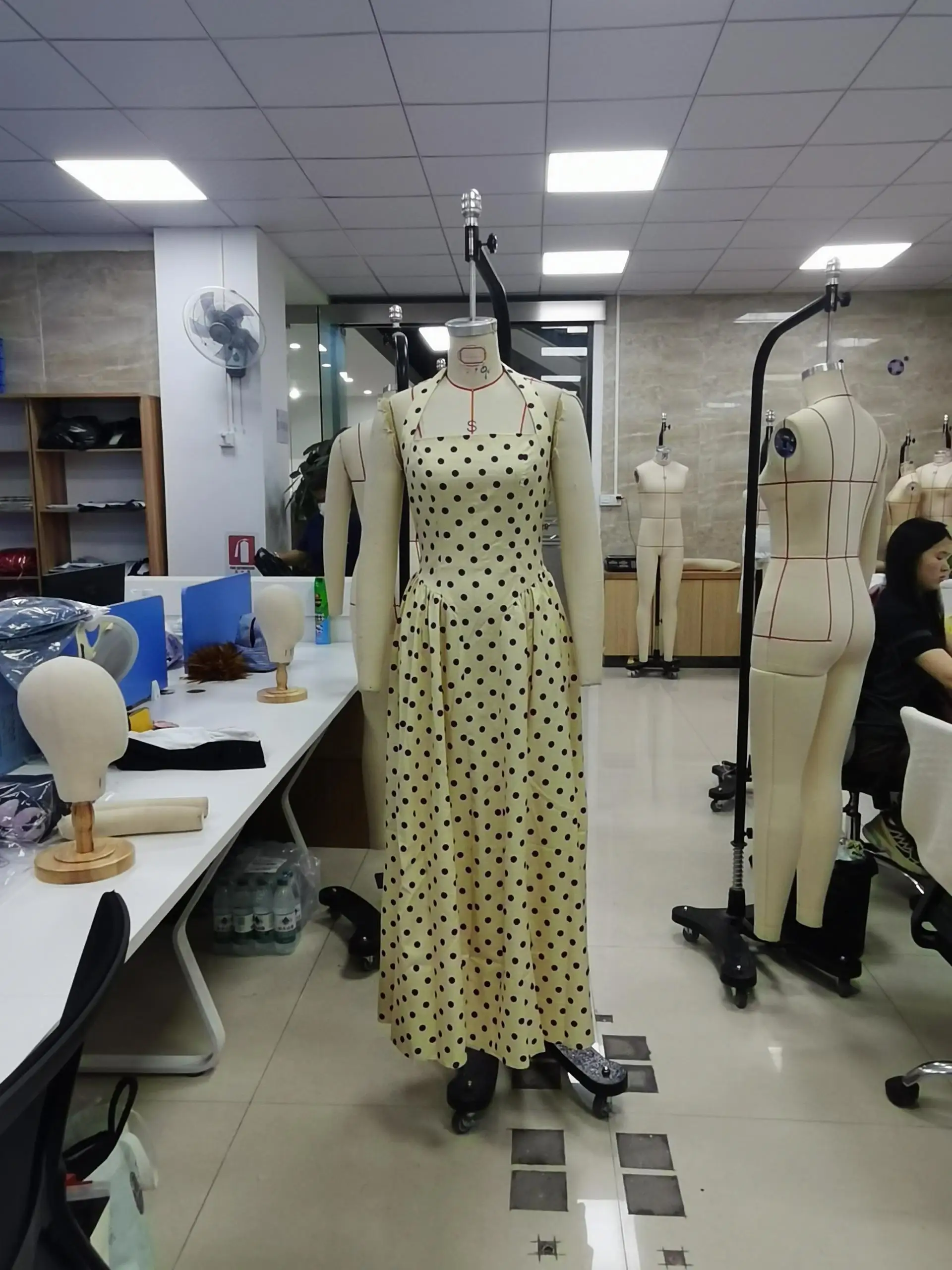 

Women's Halter Neck Long Dress Dot Print Sleeveless Backless A Line Dress for Beach Party