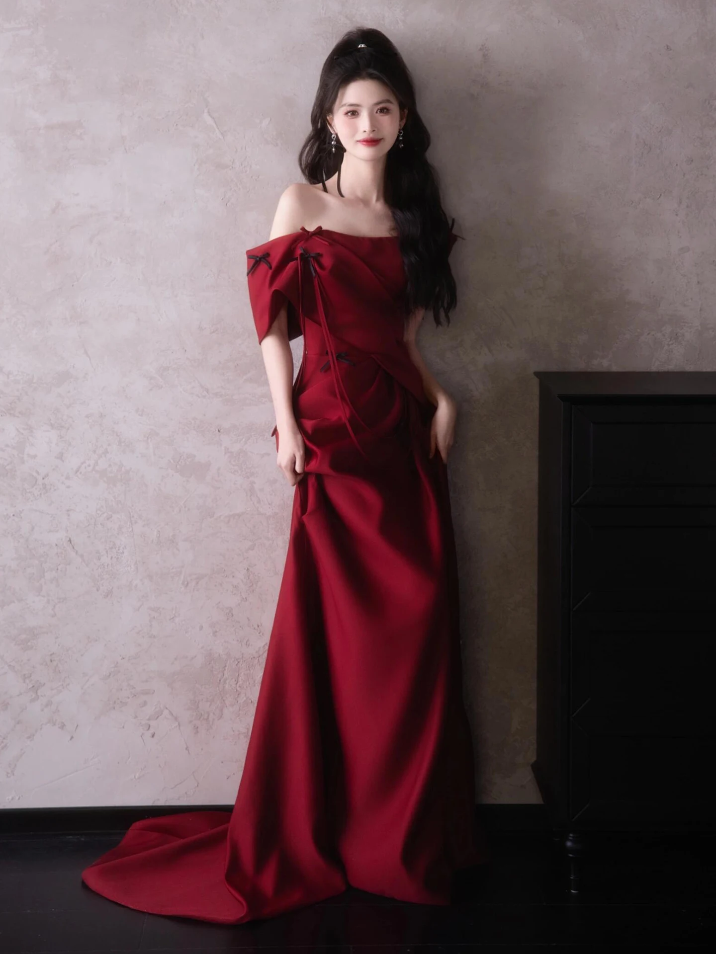 

Красное атласное боди-бюстье в корейском стиле, длинное вечернее платье для помолвки и свадьбы, роскошный наряд