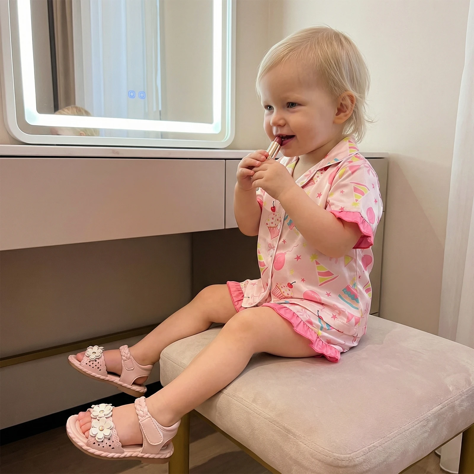 Kids Girls Birthday Pajamas Set, Cake Balloon Print Short Sleeve Tops with Elastic Waist Shorts Sleepwear