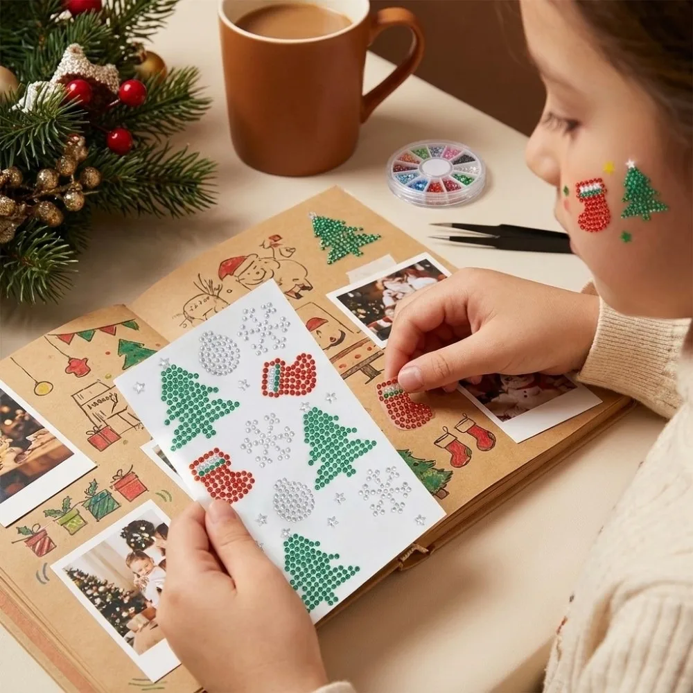 4Pcs Self-Adhesive Christmas Face Gem Sticker Set Red Green Silvery Xmas Tree Rhinestone Eye Body Decals Multi-Size Snowflake