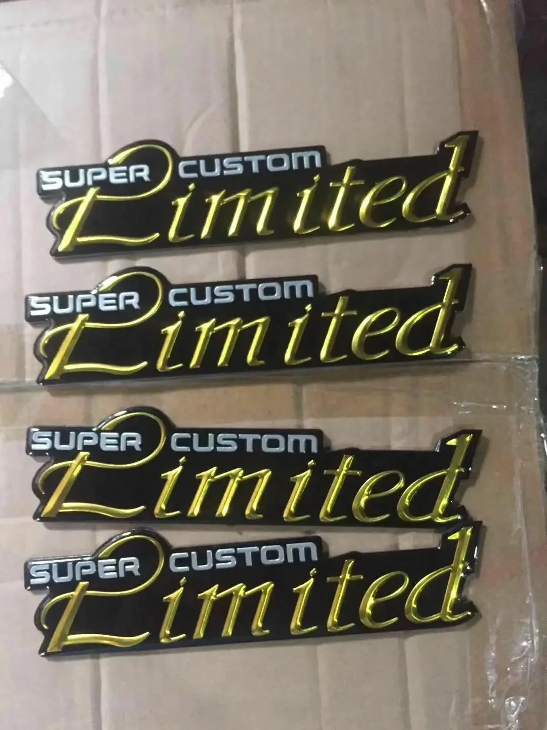 

4x Metal Limited Super Custom Car Fender Emblems Trunk Sport Badge Decal Sticker