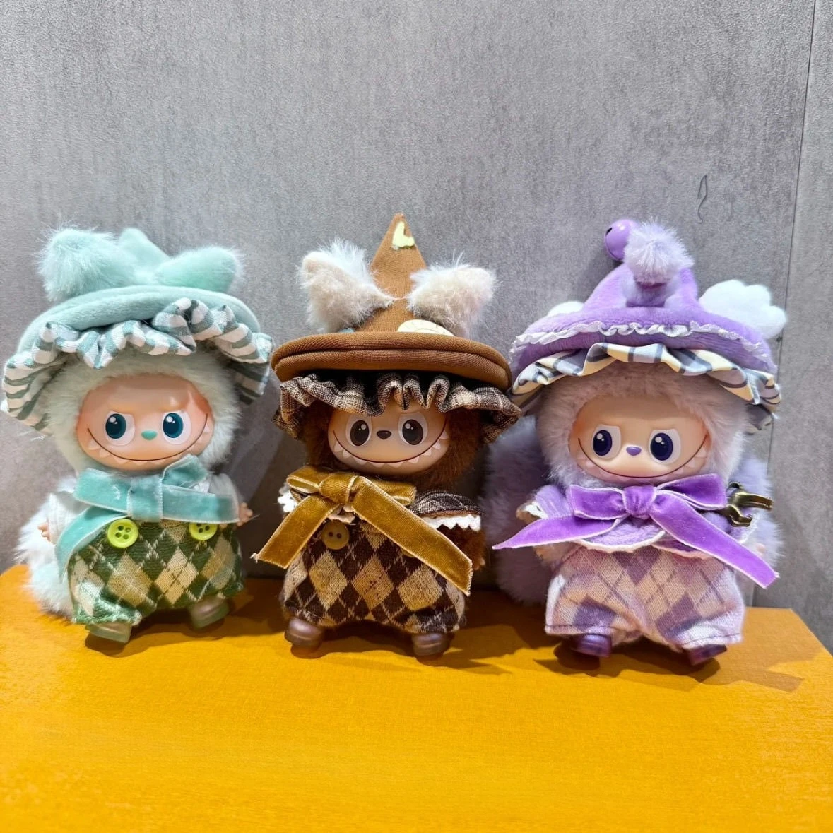 

For 10cm Mini Labubu Clothing Magic Elf Set Cute Magic Hat Shawl Overalls 4.0cm Labubu Clothes Outfit Doll Accessories Toys