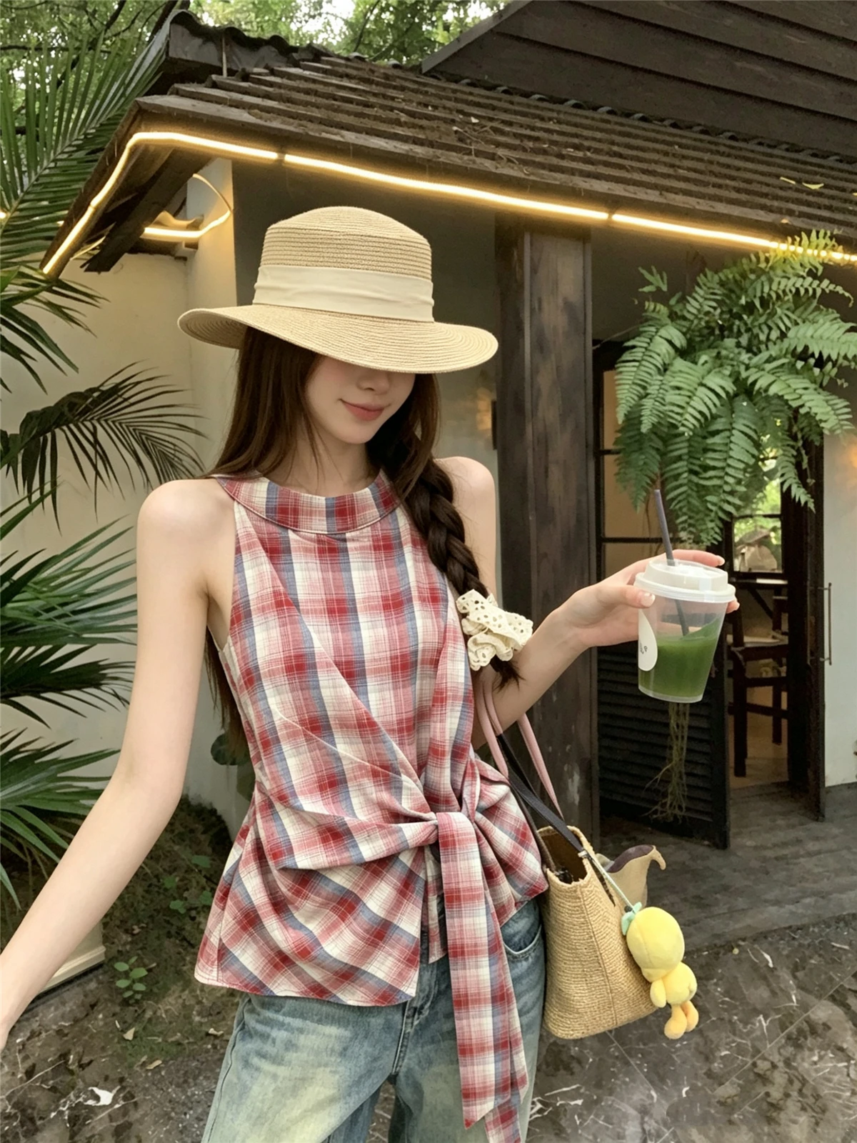 

Retro Korean Plaid Neck Hanging Shoulder Bridesmaid Vest Women's Summer Waist Cinching Belt Slimming Design Overhead Shirt