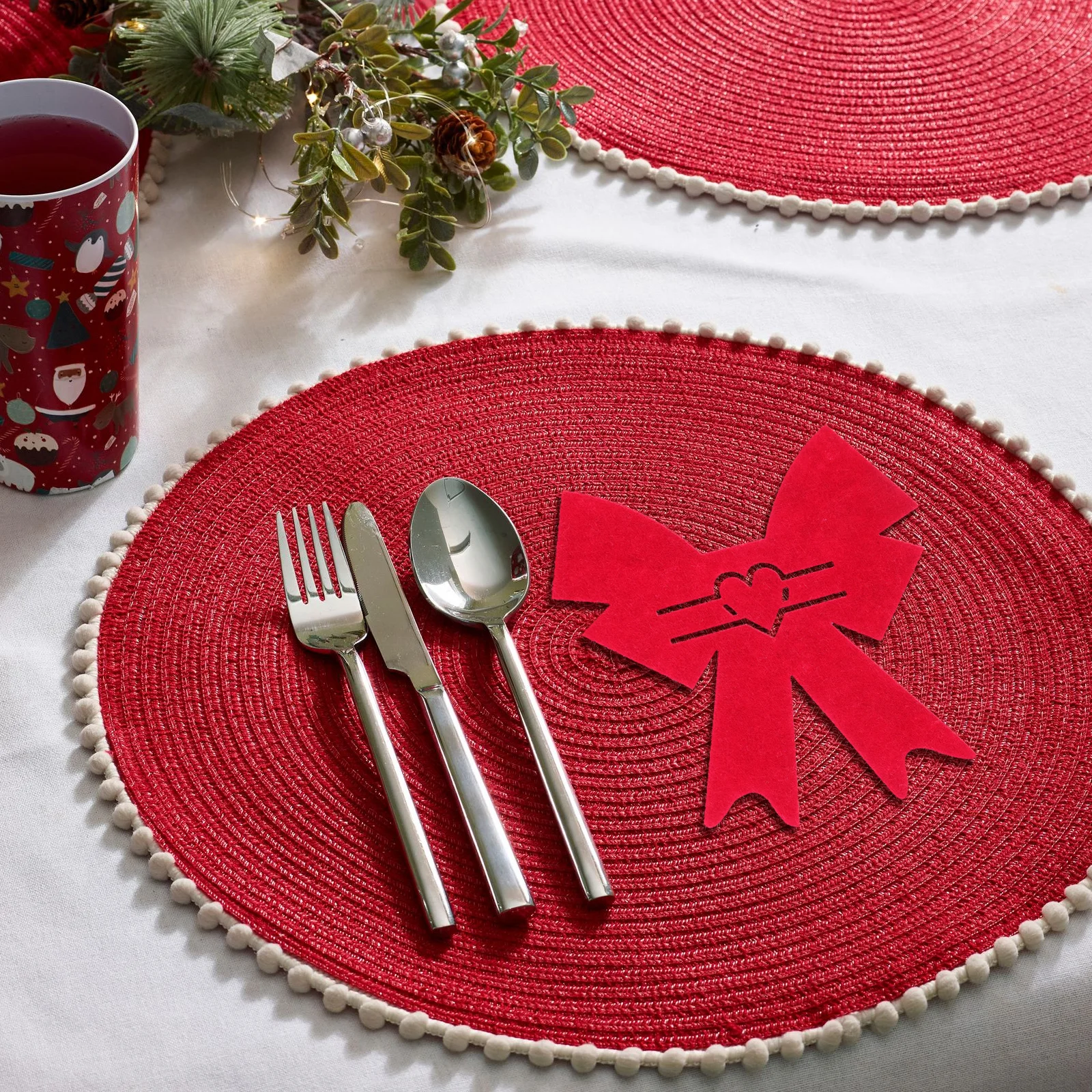 

4pcs Valentine'S Day Bowknot Tableware Holder Love Heart Design Romantic Cutlery Sleeve Non-Woven Fabric Flatware Bag For