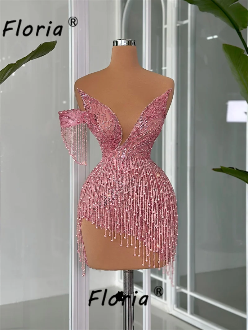 Blush Pink Sheer Neckline Sequined Cocktail Dress with Pearls Tassels Sexy Tired Beads Fringes Short Prom Party Dress Homecoming