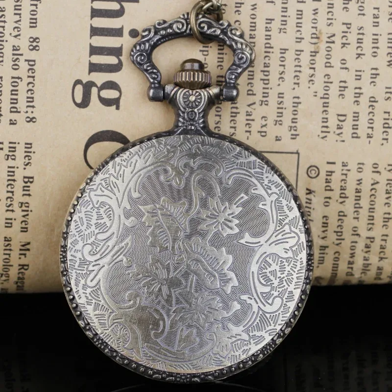 빈티지 청동 소방 패턴 석영 주머니 시계 고품질 아랍어 숫자 목걸이 펜던트 체인 남성과 여성의 선물