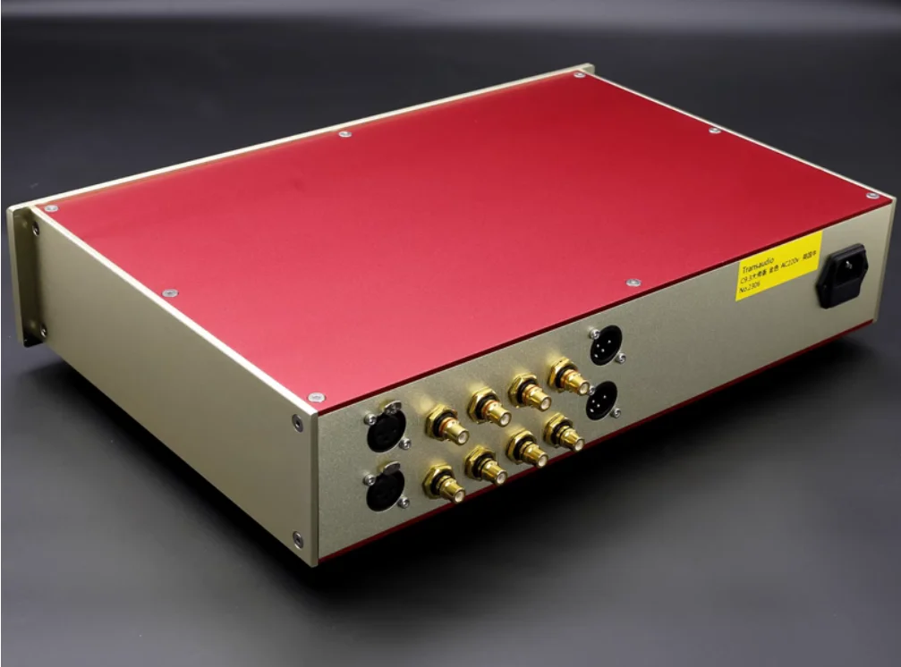 

Новый стерео предусилитель BP26 Hi-Fi, полностью сбалансированный класса A, эталонный с схемой Bryston BP26