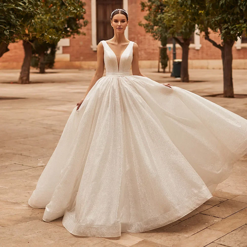 

Customized A-Line V-Neck Wedding Dress For Women Sleeveless Sparkling Tulle Backless Sexy Wedding Gown 2026Vestidos De Novia