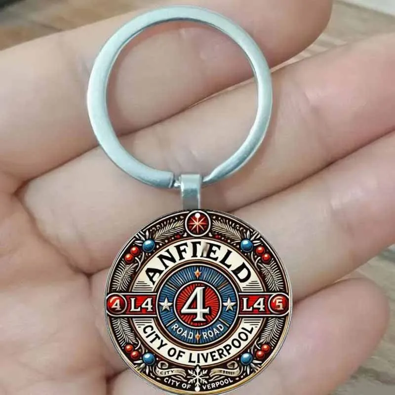 

Liverpool Anfield Road Zinc Alloy Keychain Mother's Day, Father's Day, Christmas, Birthday and Graduation Gifts, Fan Souvenirs,