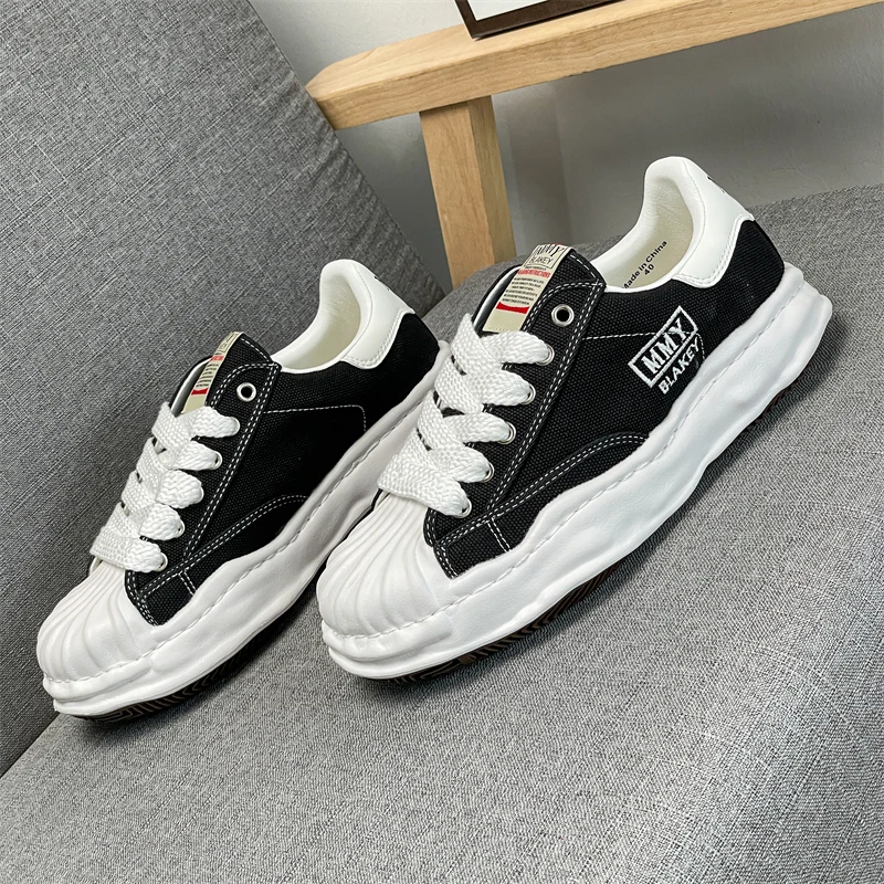 أحذية تزلج جديدة للرجال والنسا - مراجعة Men Shoes Dior وسعره