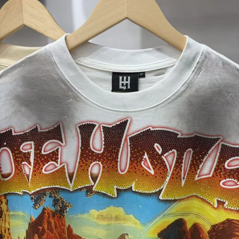 Unisex Oversize Personalisiertes Baumwoll-T-Shirt mit Retro-Wüstenroboter-Grafik für Herren, Strass-Bordüre, Verwaschener Look, Lässiges Tee-Shirt – Detail 8
