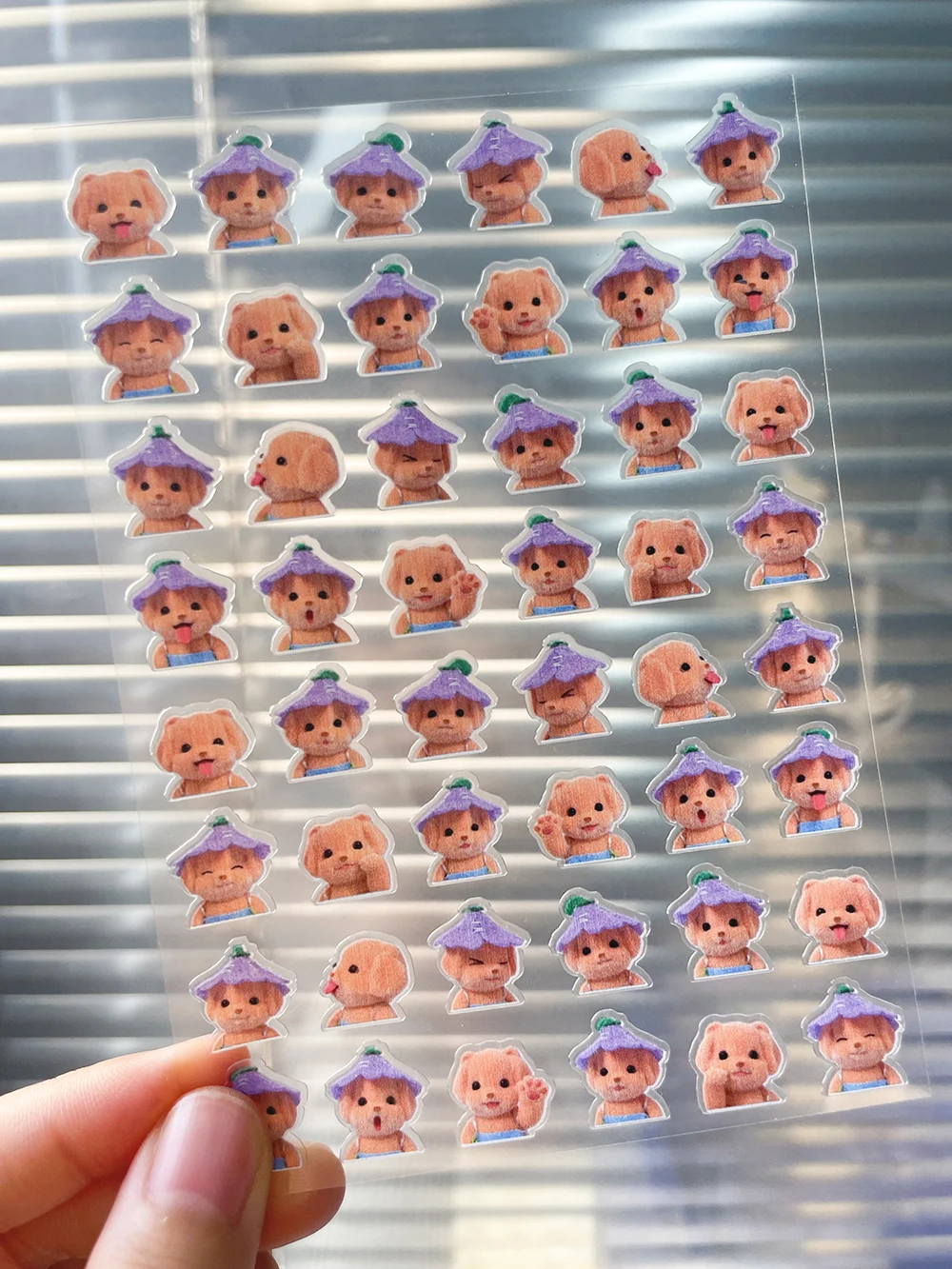 

Kawaii Anime Senbel Family Cute Expression Nail Art Stickers Transparent Waterproof Luggage Camera Skateboard Sticker Decoration