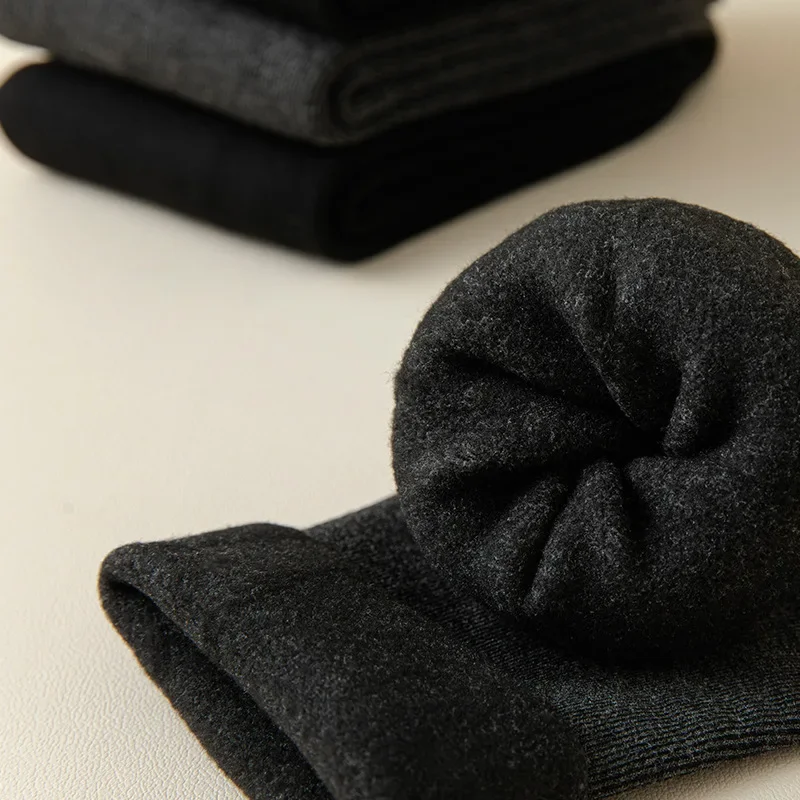 4 Pasang Kaus Kaki Musim Dingin Pria Kaus Kaki Bot Salju Termal Tebal Hangat Kaus Kaki Lantai Warna Solid Kaus Kaki Kasmir Anti-dingin Luar Ruangan Lembut